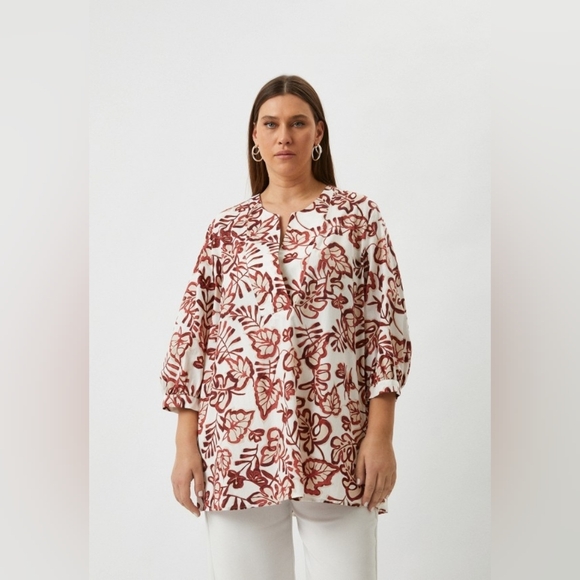 Persona by Marina Rinaldi Tops - PERSONA By MARINA RINALDI Floral Print Women's Top.